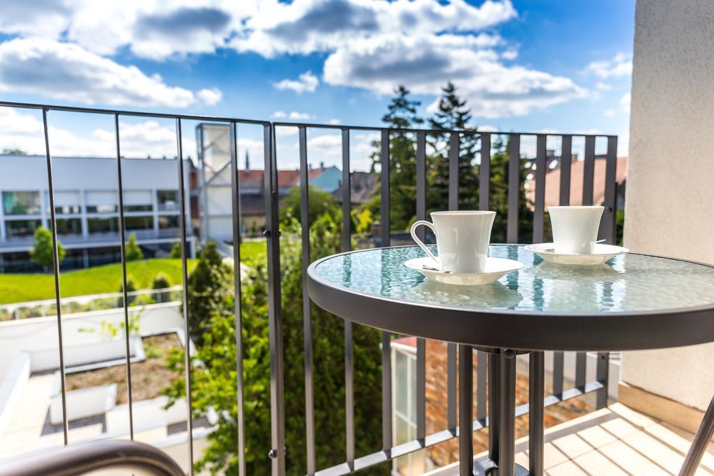 Best Apartments セゲド エクステリア 写真